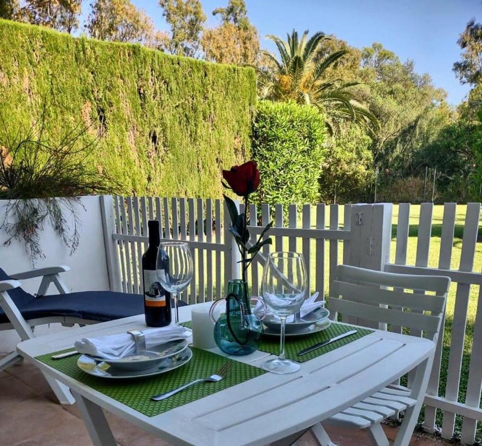 Puerto Banus Beachfront Retreat: Terrace, Pool & Tennis Marbella Exterior photo